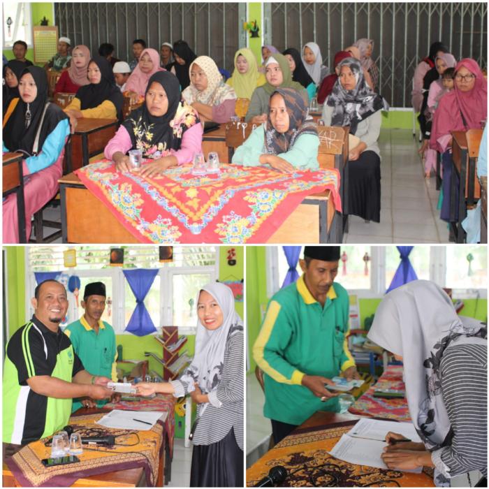 MIN 1 Tanjabtim Serahkan Bantuan PIP