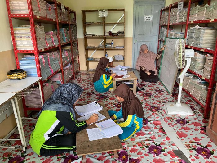 Melaju Ke Tingkat Provinsi, Siswa Siswi MIN 1 Tanjab Timur Kembali Memdapat Bimbingan Intensif