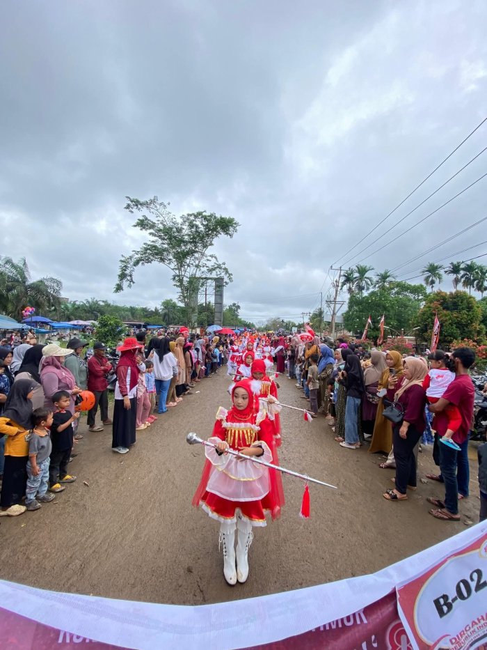 Group Drumband MIN 1 Tanjab Timur Pukau Masyarakat