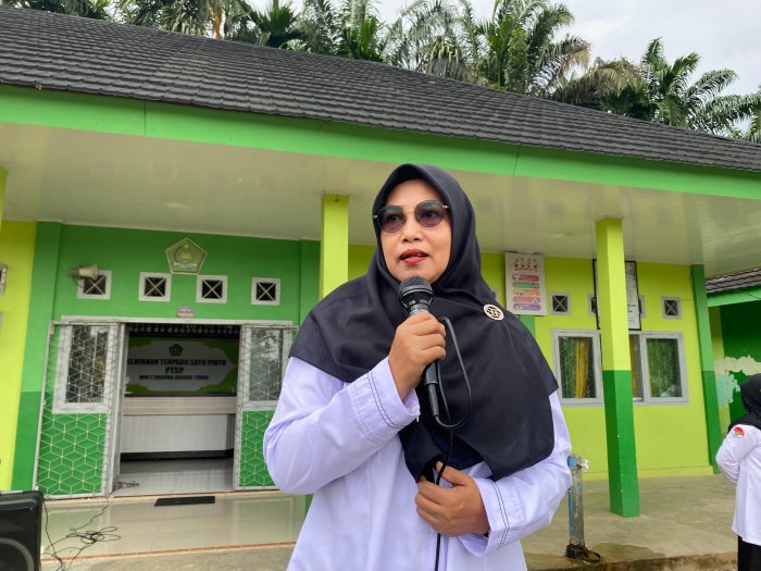 Peringati Hari Kartini, Siswa MIN 1 Tanjab Timur Diajak Menjadi Kartini Masa Depan yang Tangguh